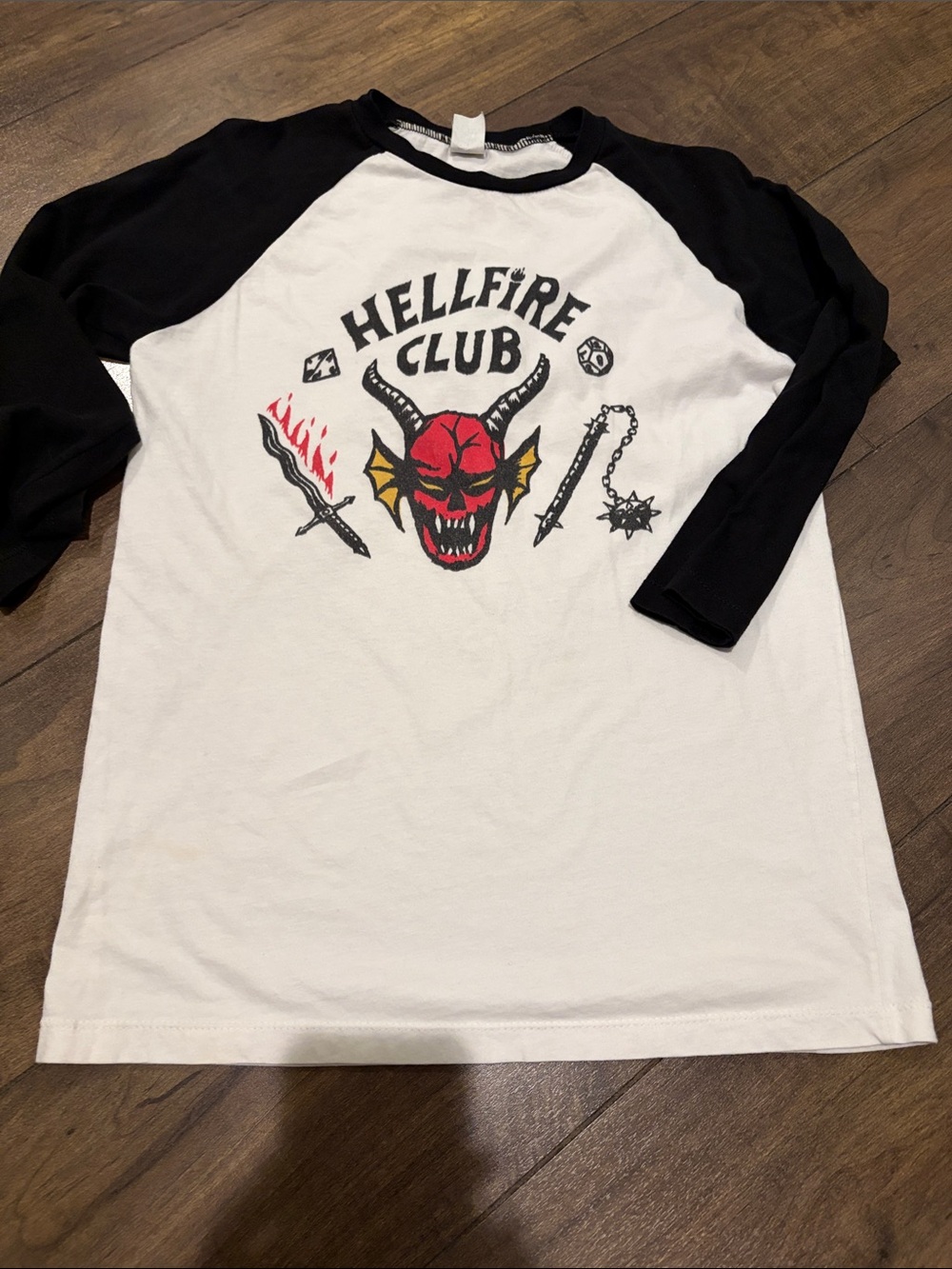 Hellfire Club Raglan Baseball Tee, size Small